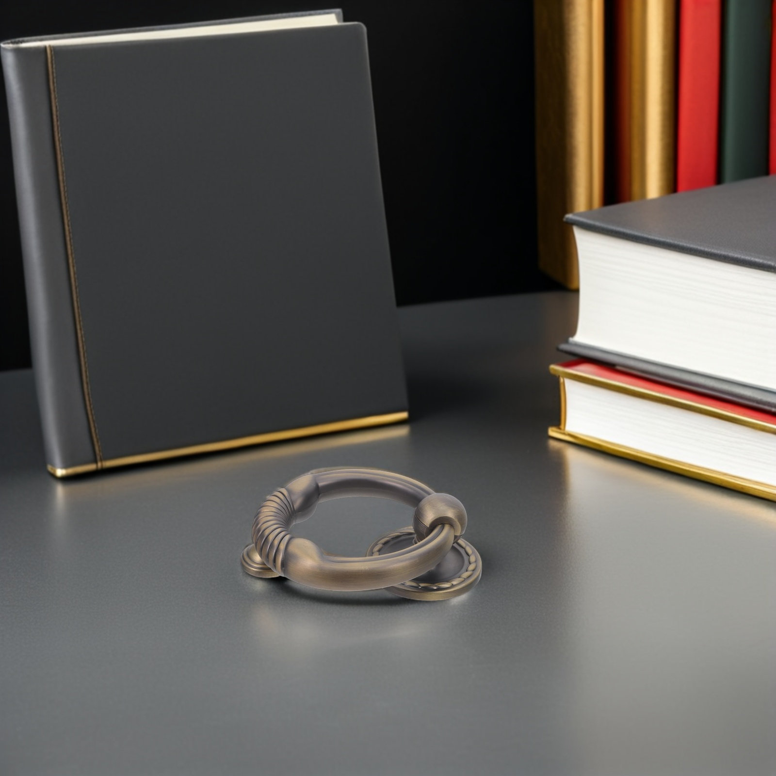 Ronde deurklopper van zinklege - Home Security Ring recensie en prijs
